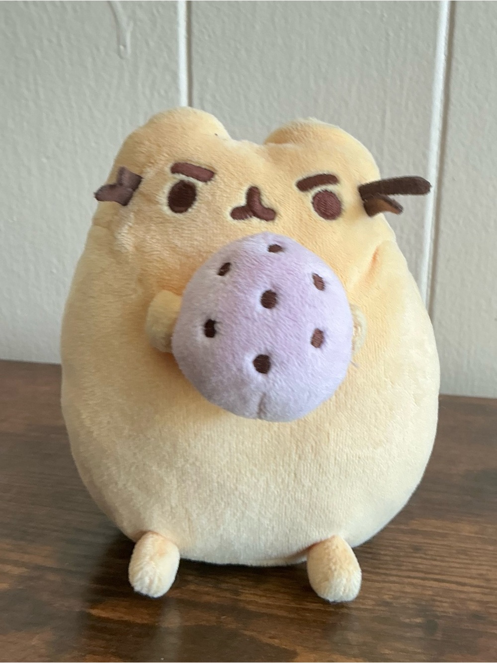 A Rare Vintage GUND Pusheen Pusheenosaurus Plush Toy